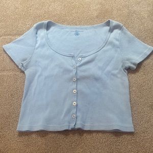 brandy melville light blue button up cropped tee
